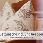 Mayischhof - Und Ruhe In Der Eifel