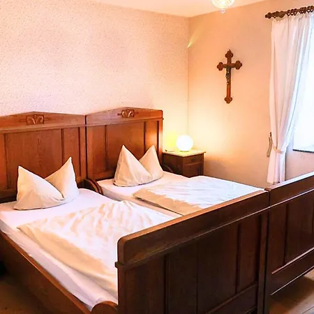 Mayischhof - Und Ruhe In Der Eifel