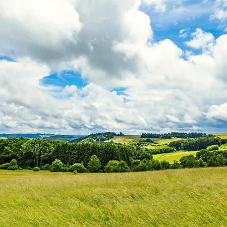 Mayischhof - Und Ruhe In Der Eifel *